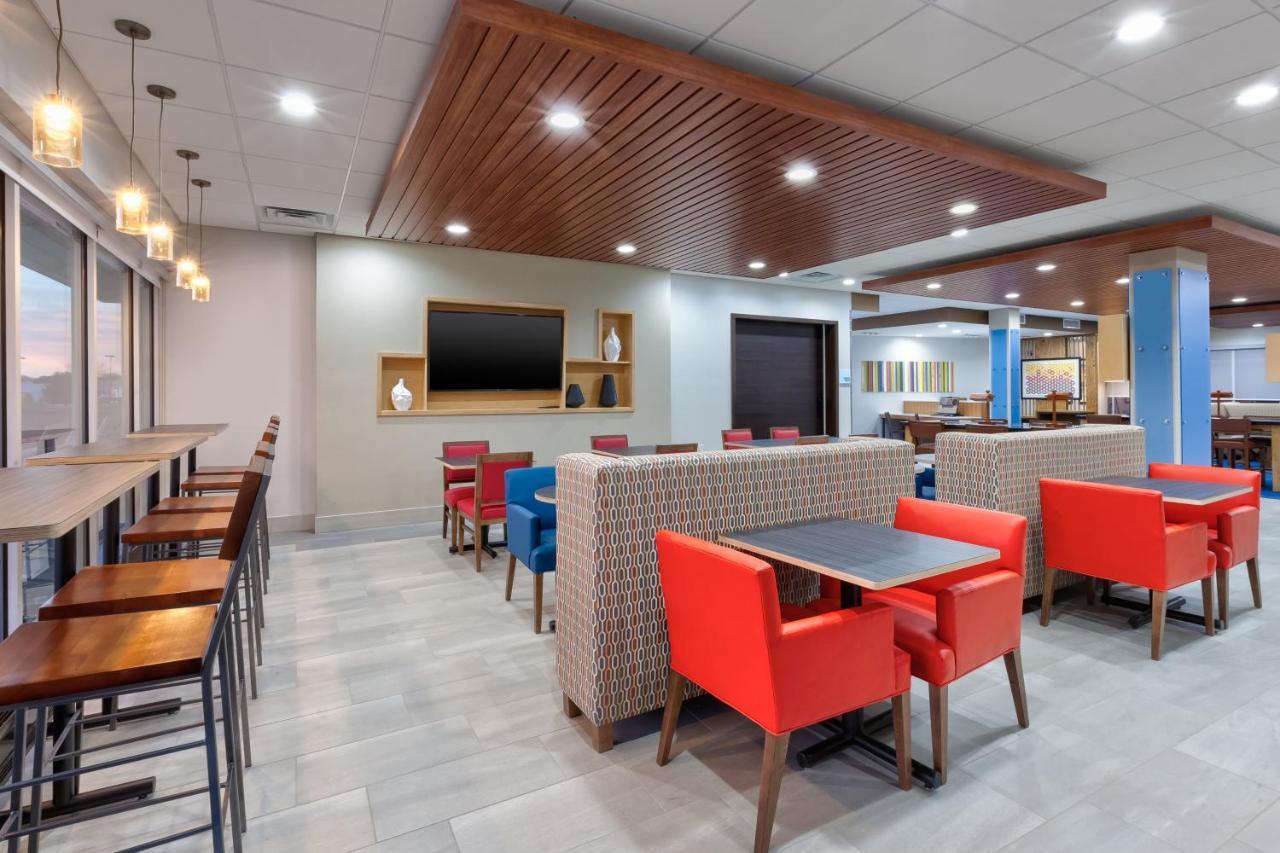 Holiday Inn Express & Suites Wooster By Ihg エクステリア 写真