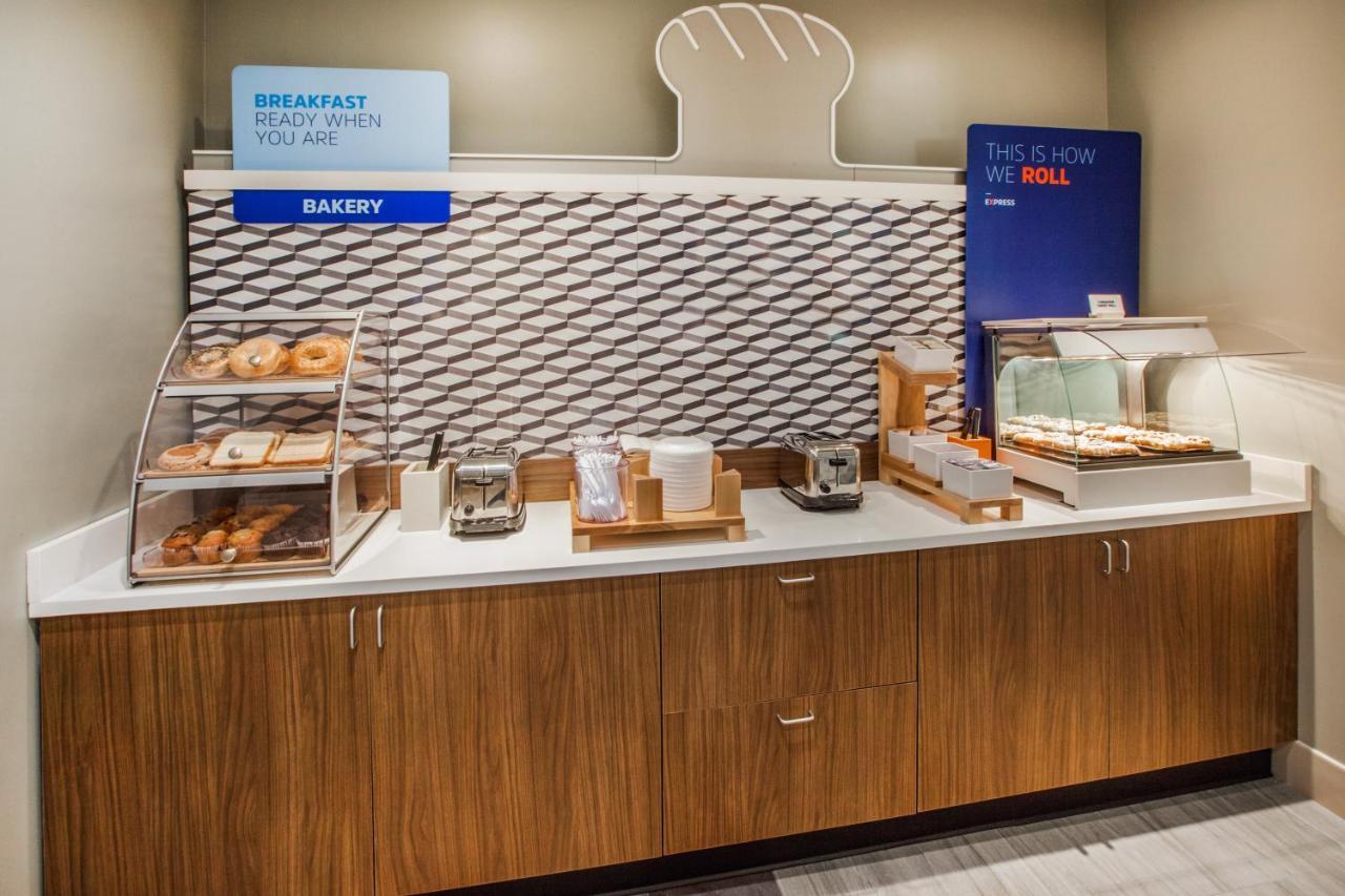 Holiday Inn Express & Suites Wooster By Ihg エクステリア 写真